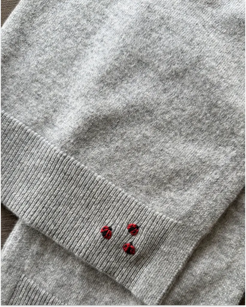 Gris 3.webp