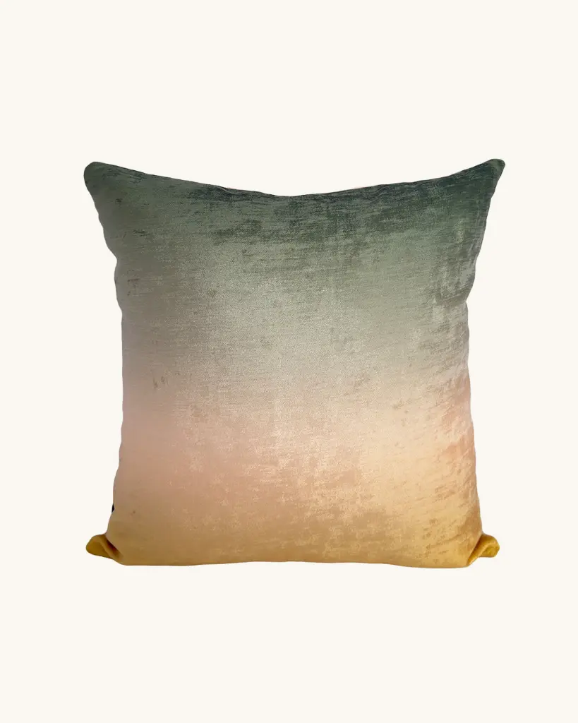 SMALL PILLOW IVORY BUTTERFLY.1.webp