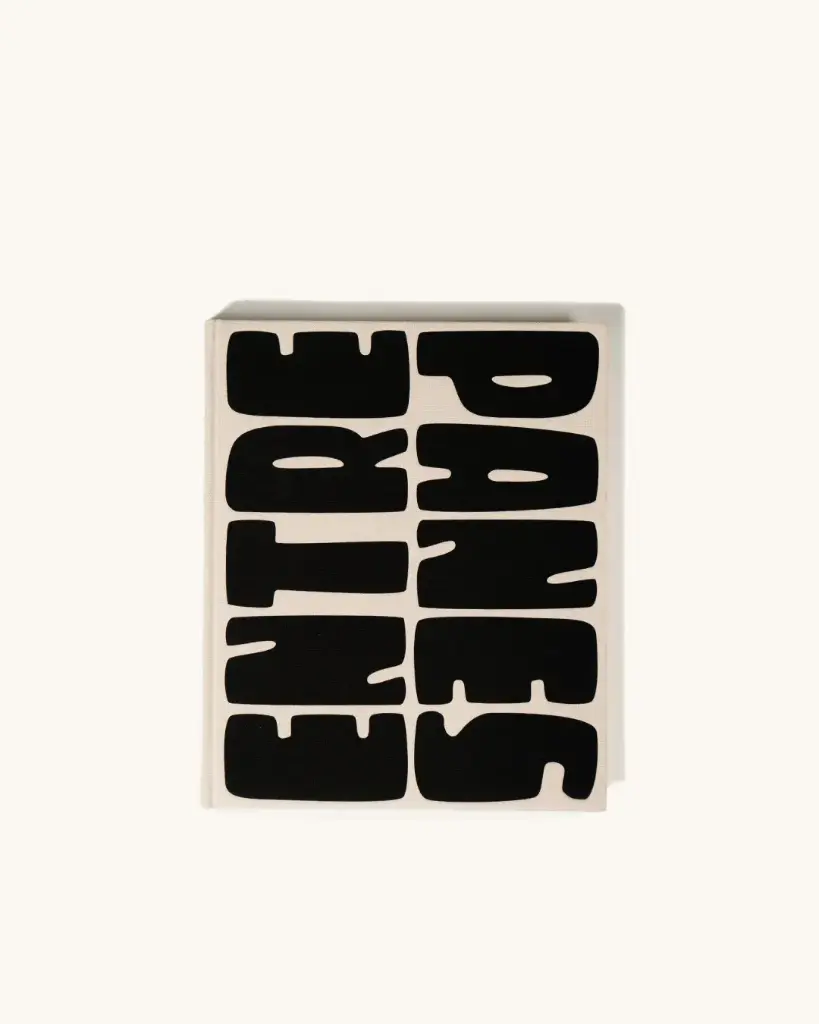 ENTRE PANES