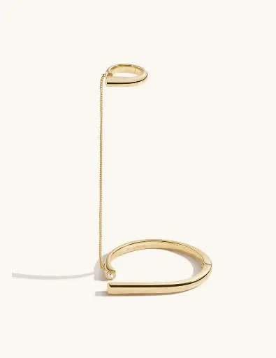 [JMB96GGP237] Marlon Ring To Wrist Bracelet
